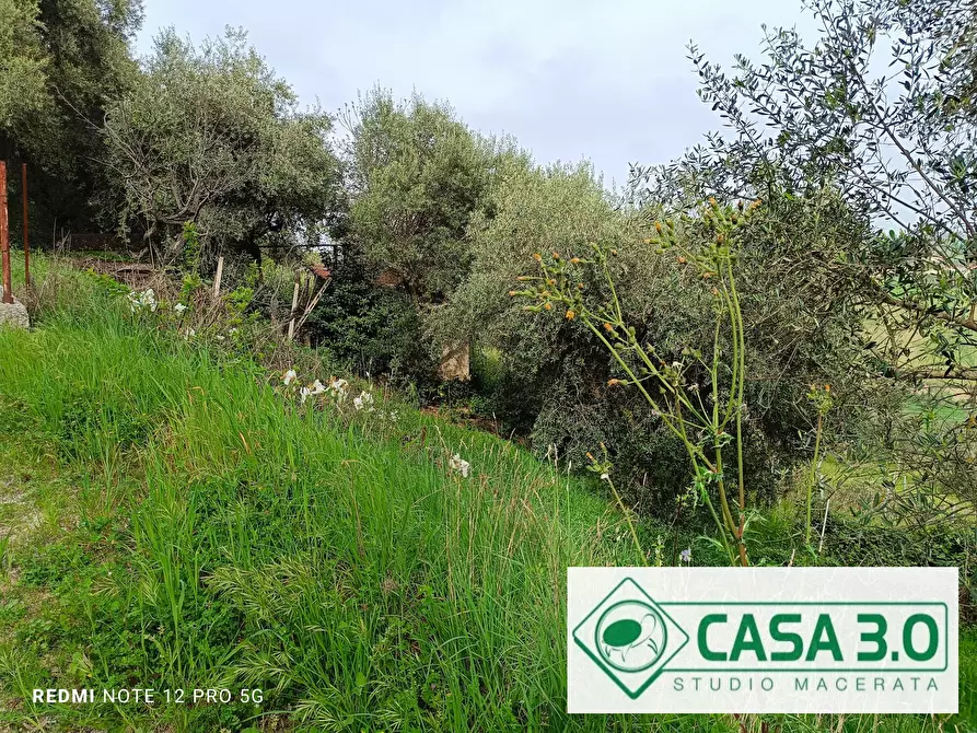 Immagine 4 di Palazzo in vendita  in CONTRADA PACE a Macerata