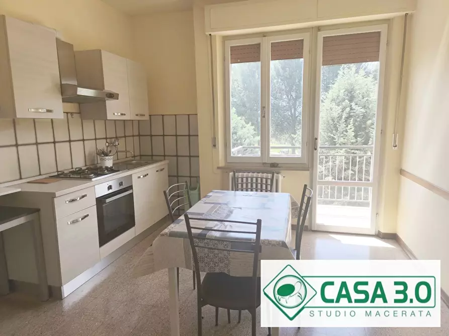 Immagine 6 di Appartamento in vendita  in CARRARECCIA 3 a Macerata