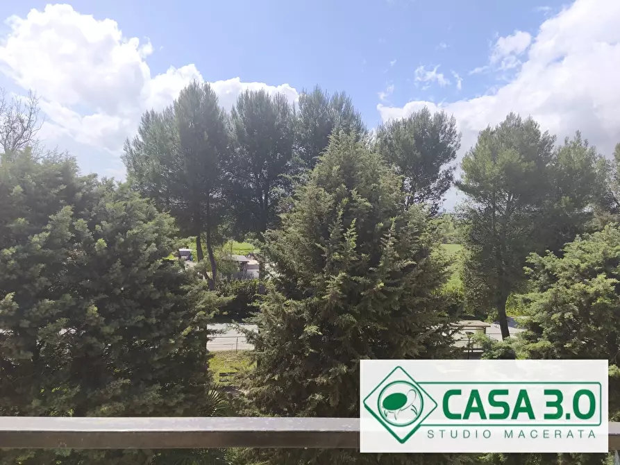 Immagine 17 di Appartamento in vendita  in CARRARECCIA 3 a Macerata