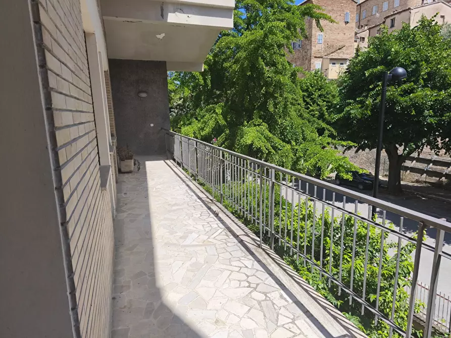 Immagine 23 di Appartamento in vendita  in VIALE DIAZ 55 a Appignano