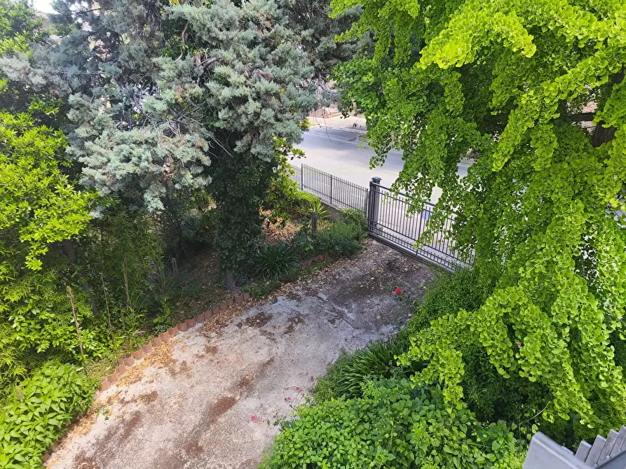 Immagine 36 di Appartamento in vendita  in VIALE DIAZ 55 a Appignano