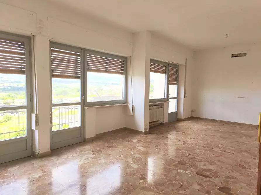 Immagine 5 di Appartamento in vendita  in VIALE DIAZ 55 a Appignano