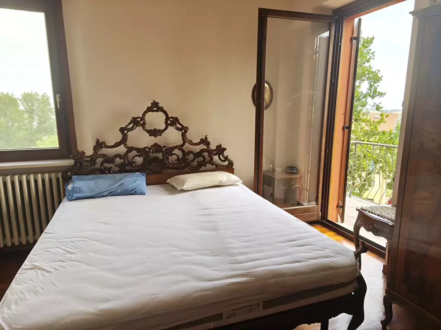 Immagine 27 di Villa in vendita  in DEI VELINI 146 a Macerata