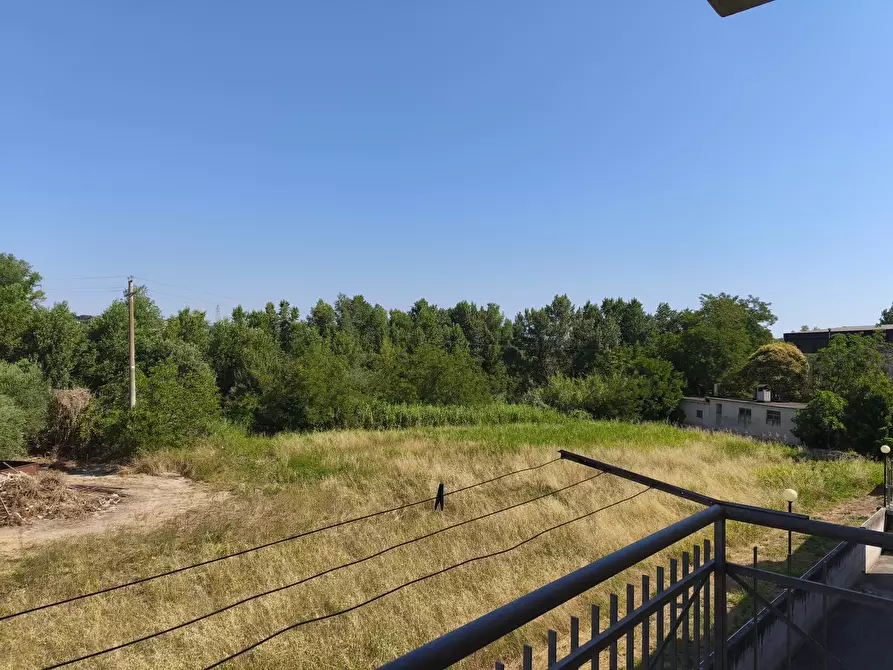 Immagine 19 di Villa in vendita  in PASSO DEL BIDOLLO 66/B a Corridonia