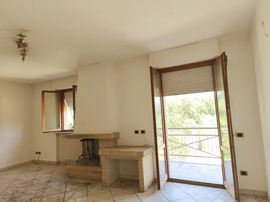 Immagine 5 di Villa in vendita  in PASSO DEL BIDOLLO 66/B a Corridonia