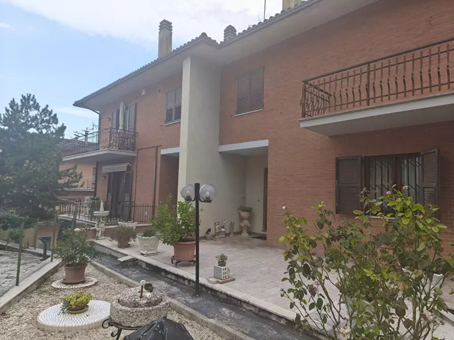 Immagine 3 di Appartamento in vendita  in VIA DON GIOVANNI BOSCO TREIA 20 a Appignano