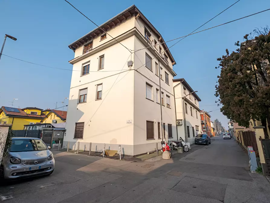 Immagine 27 di Appartamento in vendita  in VIA Nievo 11 a Baranzate