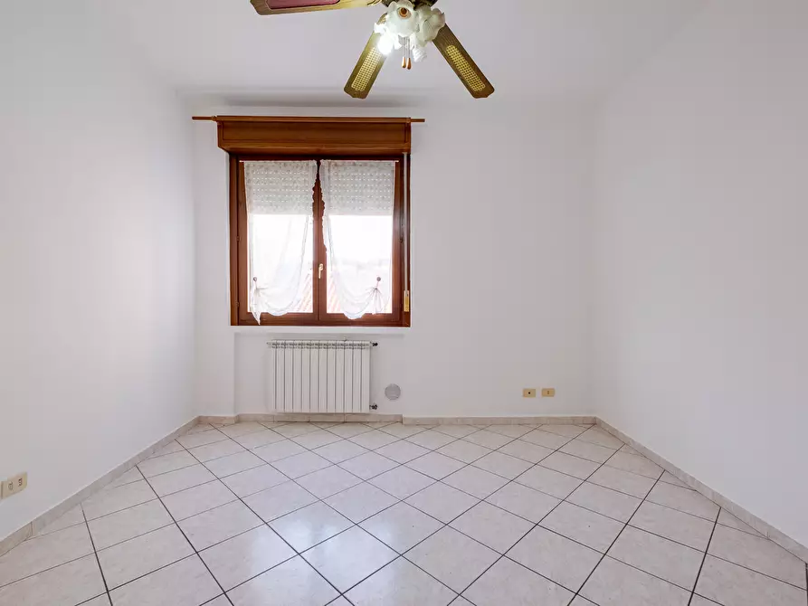 Immagine 5 di Appartamento in vendita  in VIA Nievo 11 a Baranzate