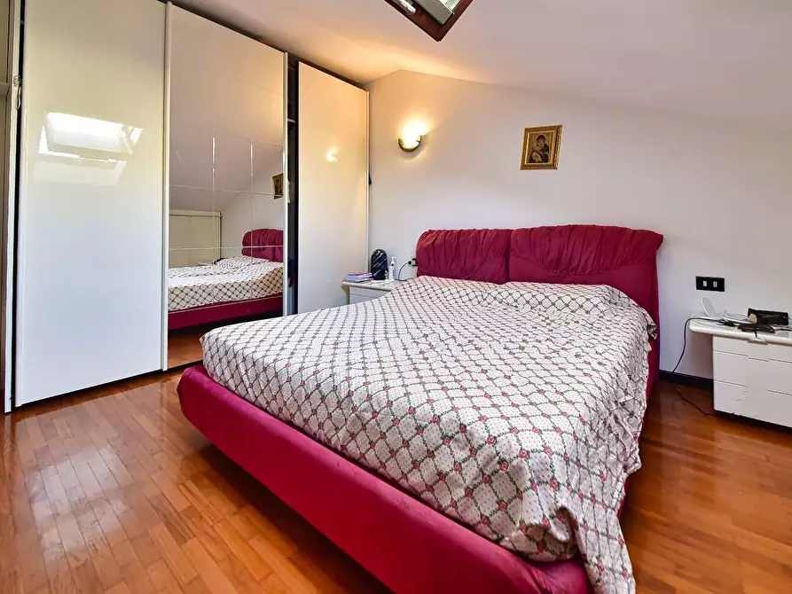 Immagine 9 di Appartamento in vendita  in VIA Edison 30 a Solaro