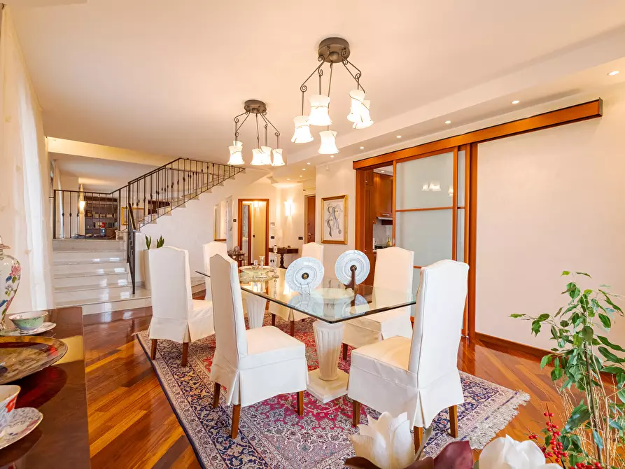 Immagine 1 di Appartamento in vendita  in Biscia 42 a Garbagnate Milanese