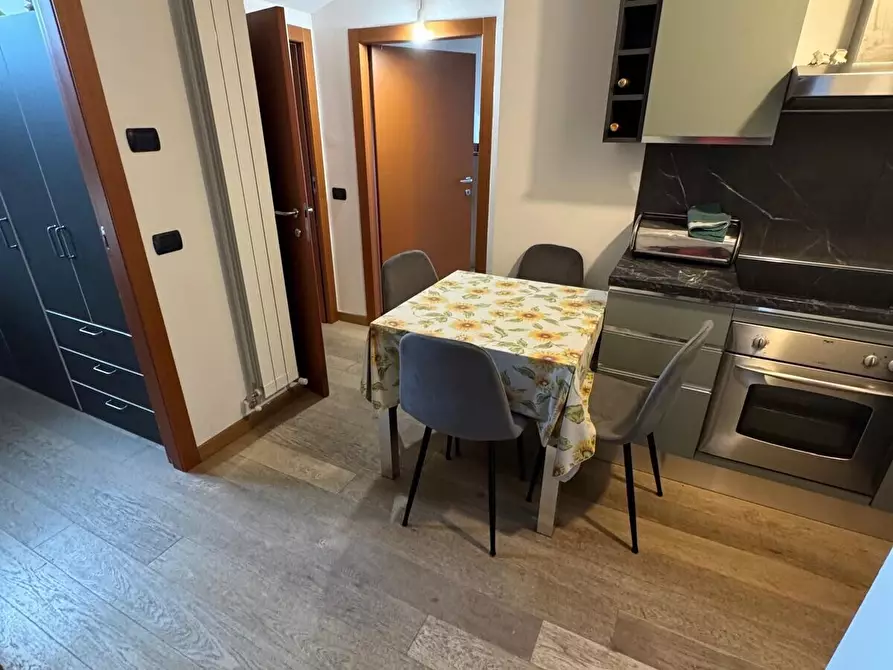 Immagine 4 di Appartamento in affitto  in viale Dell'Acqua 11 a Cologno Monzese