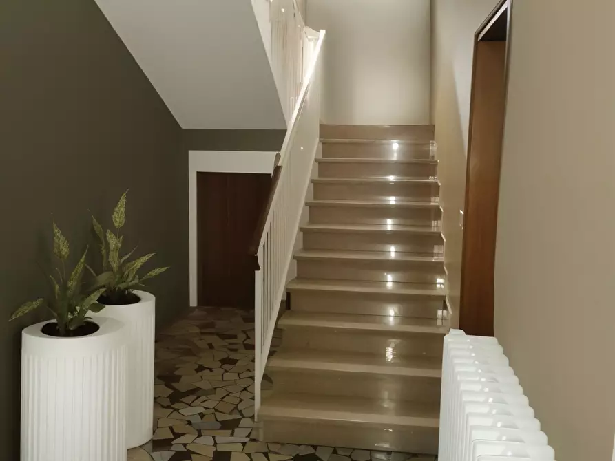 Immagine 10 di Villa in vendita  in Via Cento 190 a San Giovanni In Persiceto