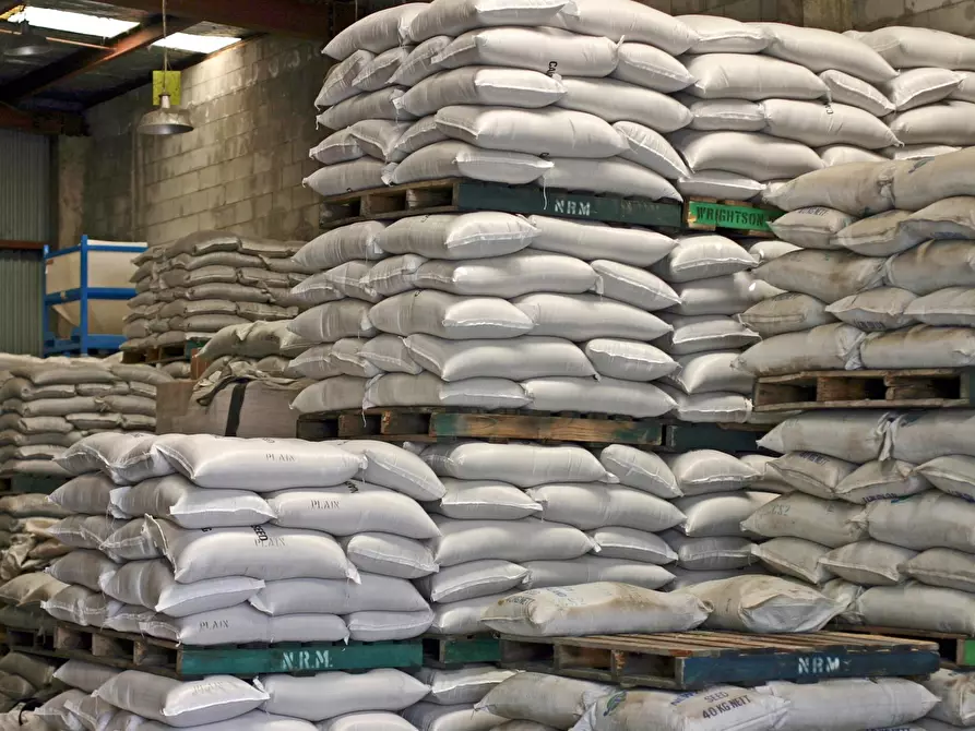 Immagine 16 di Magazzino in vendita  in Budrie a San Giovanni In Persiceto