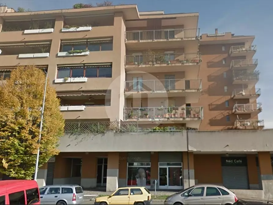 Immagine 1 di Appartamento in vendita  in adriano 94 a Milano