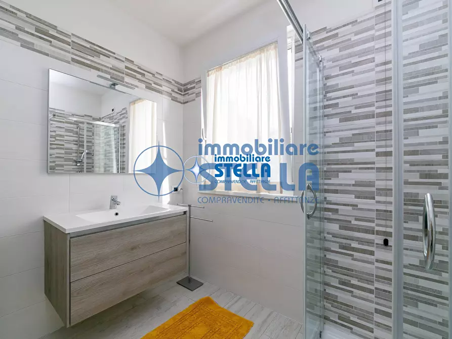 Immagine 21 di Appartamento in vendita  in Vincenzo Monti a Jesolo