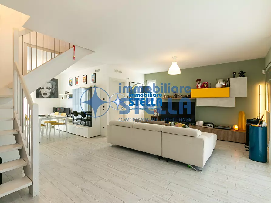 Immagine 11 di Appartamento in vendita  in Vincenzo Monti a Jesolo