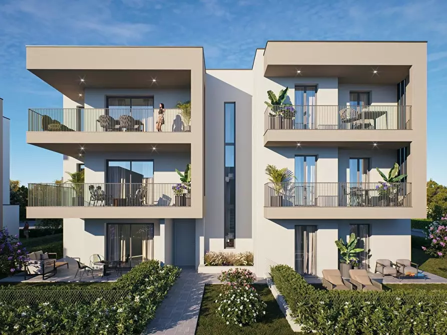 Immagine 4 di Appartamento in vendita  in Via Loncon a Jesolo