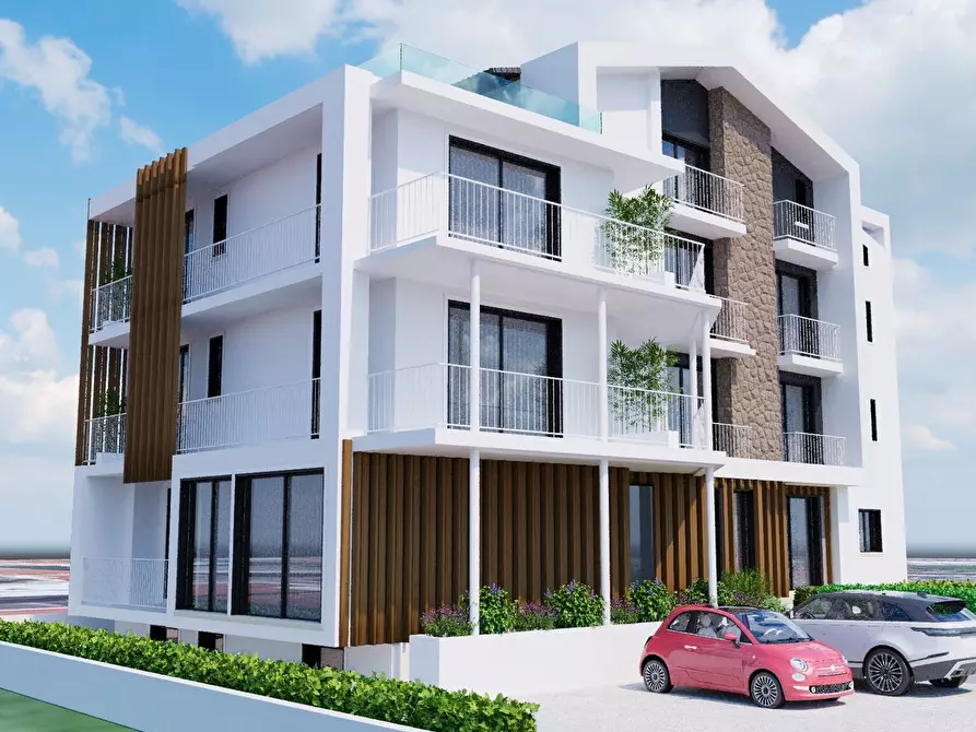 Immagine 6 di Appartamento in vendita  in Via Bafile 9° Accesso al Mare 3 a Jesolo