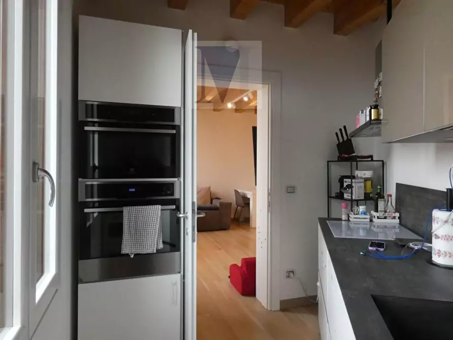 Immagine 9 di Appartamento in vendita  in VIA EUGANEA a Padova