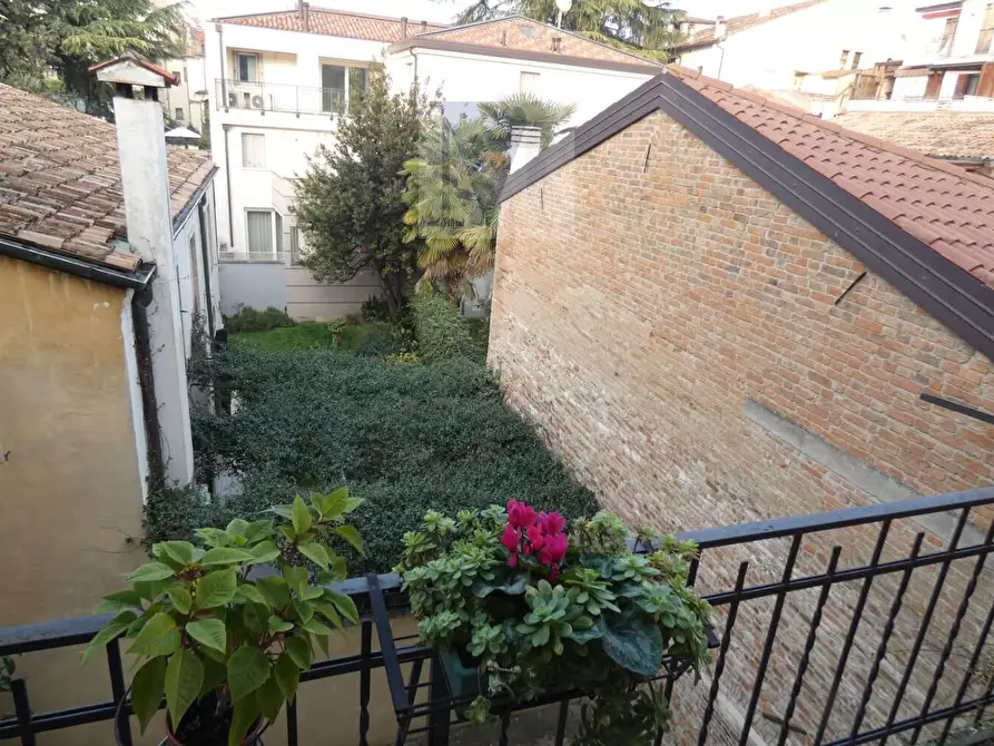 Immagine 12 di Appartamento in vendita  in PIAZZA Capitaniato 1 a Padova