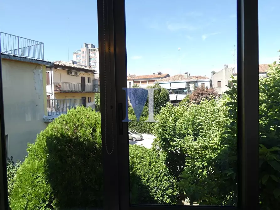 Immagine 8 di Appartamento in vendita  in Via Verdara a Padova