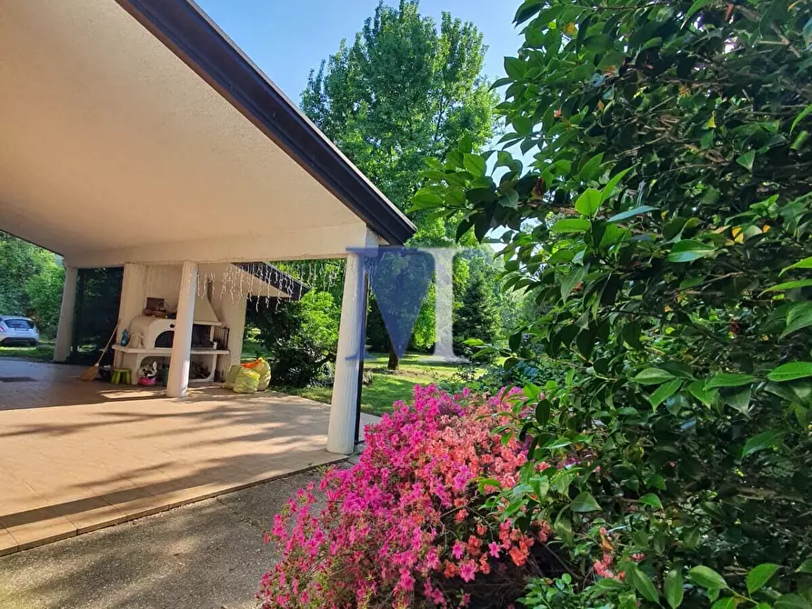 Immagine 1 di Villa in vendita  in Via Adolfo Callegari 1 a Teolo
