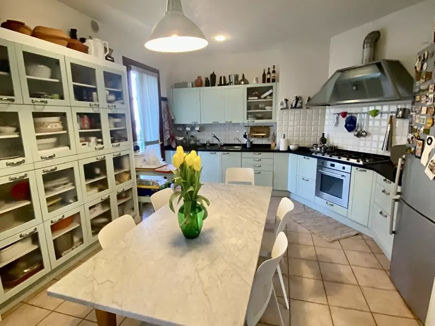 Immagine 5 di Villa in vendita  in Via Zermanesa a Mogliano Veneto