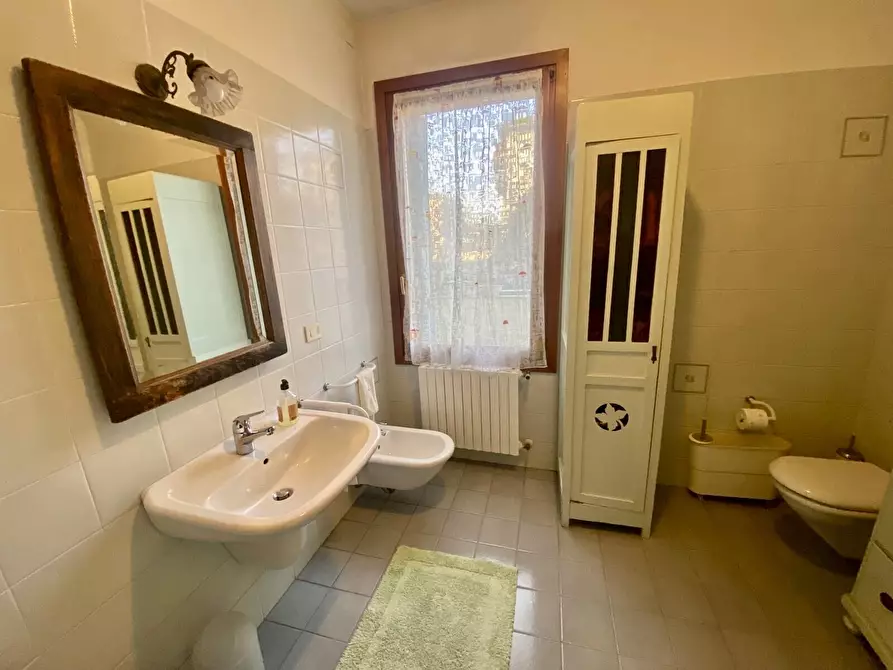Immagine 30 di Villa in vendita  in Via Zermanesa a Mogliano Veneto