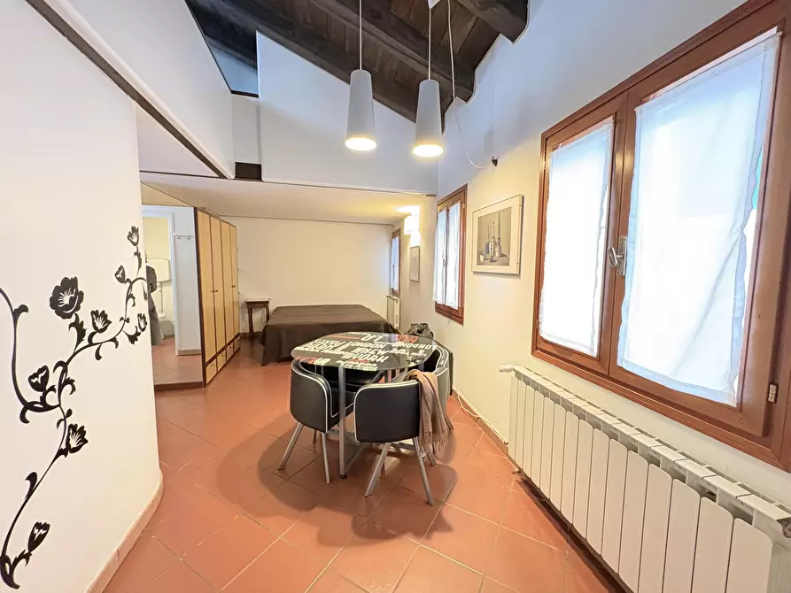Immagine 2 di Appartamento in affitto  in rio terà S. Antonio Foscarini a Venezia