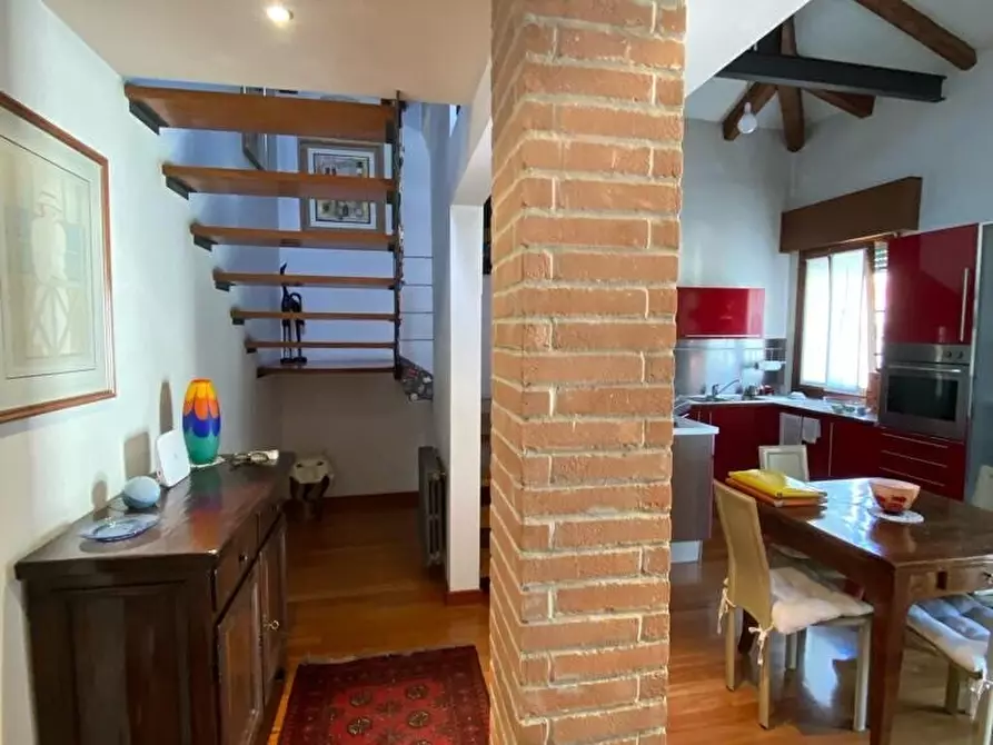 Immagine 6 di Appartamento in vendita  in Via Colombo a Venezia