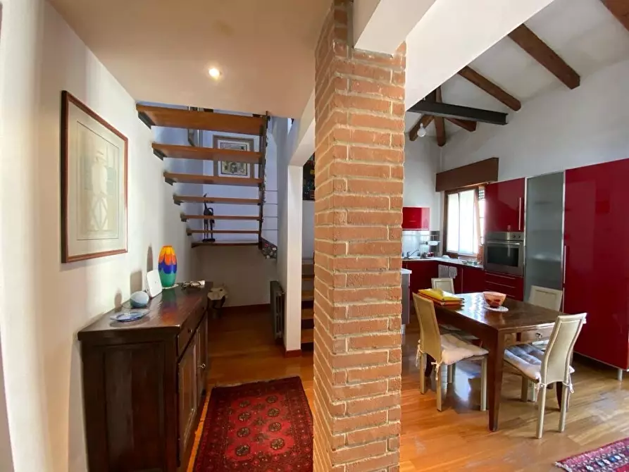Immagine 5 di Appartamento in vendita  in Via Colombo a Venezia