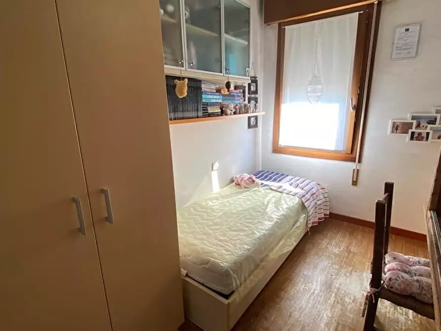 Immagine 13 di Appartamento in vendita  in Via Colombo a Venezia
