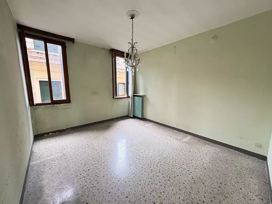 Immagine 17 di Appartamento in vendita  in Salizada San Lio a Venezia