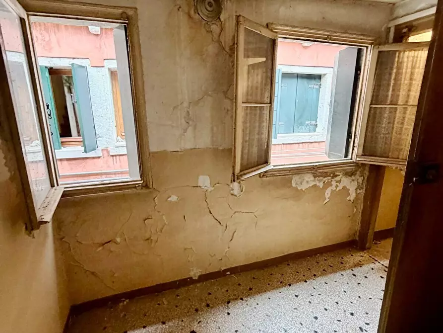 Immagine 20 di Appartamento in vendita  in Salizada San Lio a Venezia