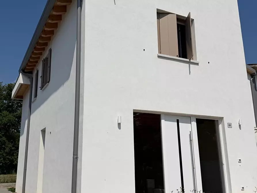 Immagine 28 di Villa in vendita  in Via Castellana a Venezia