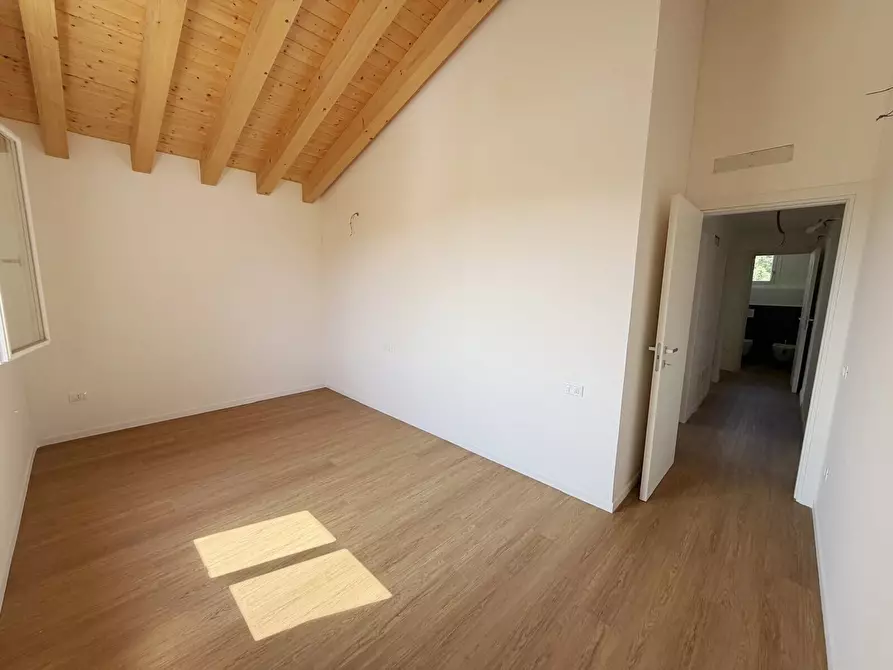 Immagine 22 di Villa in vendita  in Via Castellana a Venezia
