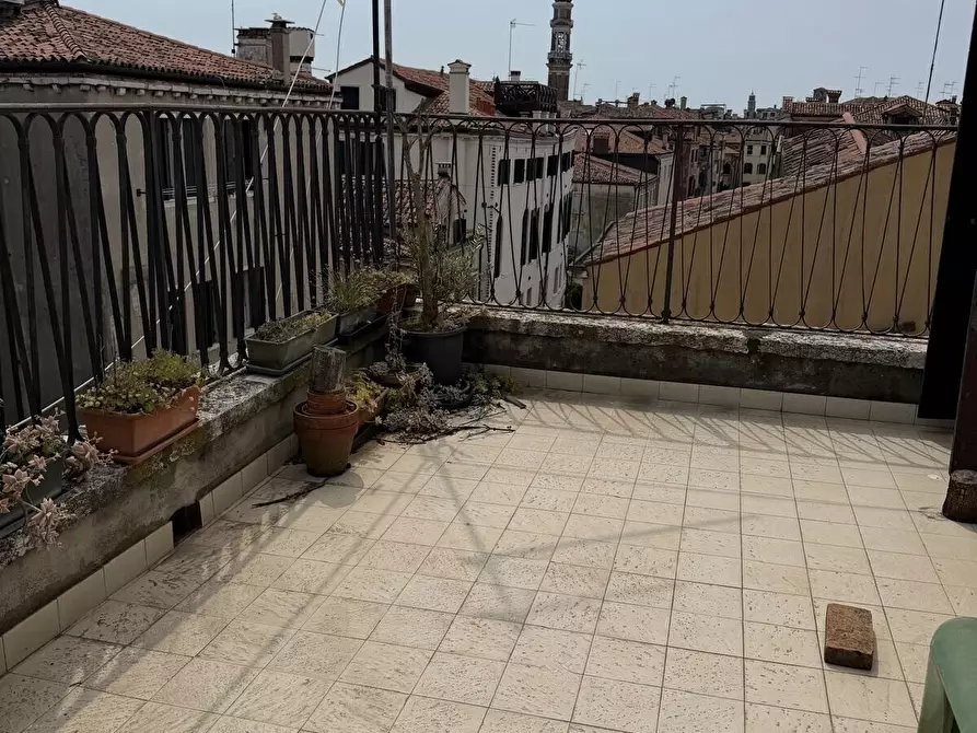Immagine 9 di Appartamento in vendita  in Ponte Santa Caterina a Venezia