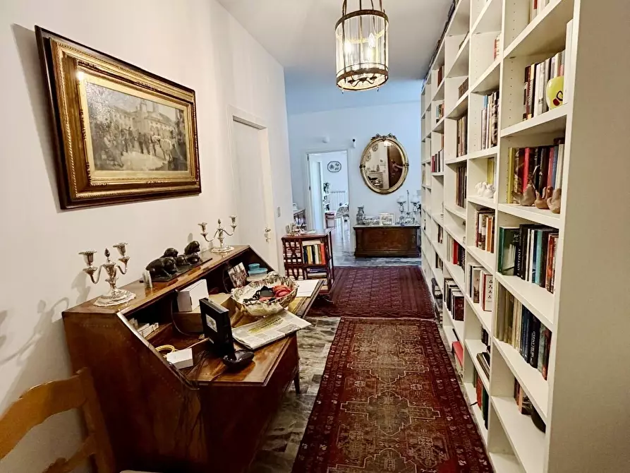 Immagine 15 di Appartamento in vendita  in Viale Amerigo Vespucci a Venezia