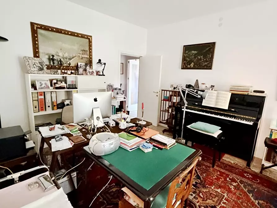 Immagine 29 di Appartamento in vendita  in Viale Amerigo Vespucci a Venezia