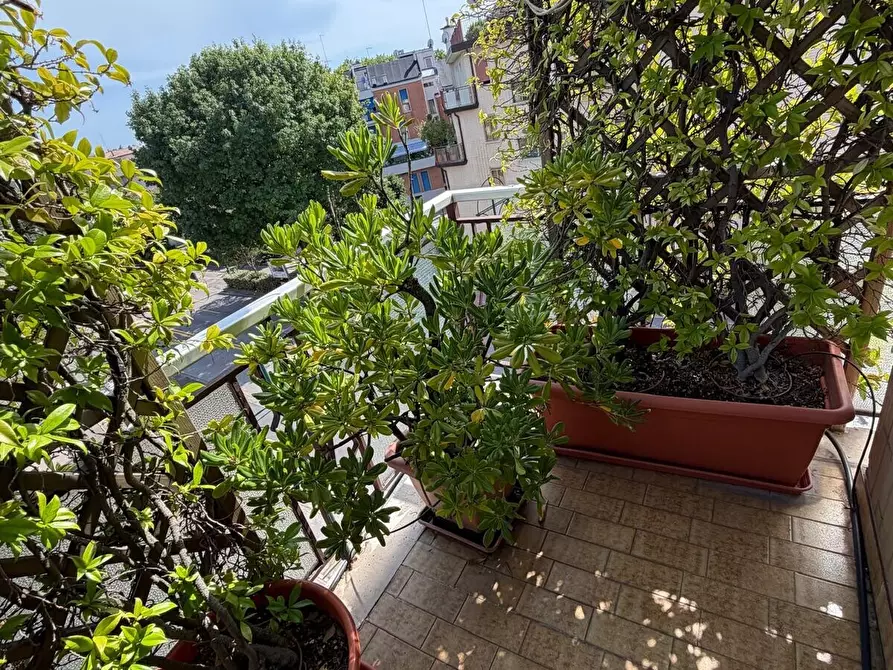Immagine 11 di Appartamento in vendita  in Viale Amerigo Vespucci a Venezia