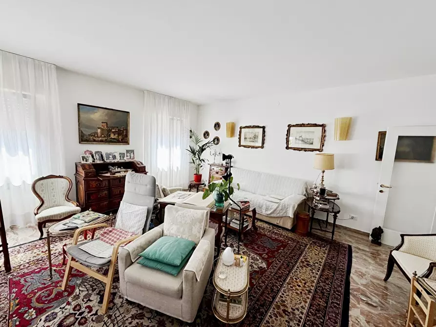 Immagine 22 di Appartamento in vendita  in Viale Amerigo Vespucci a Venezia