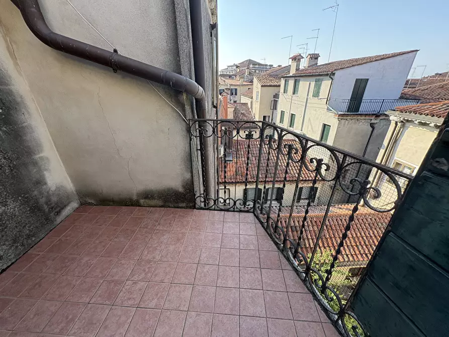 Immagine 1 di Appartamento in vendita  in Campo San Canciano a Venezia