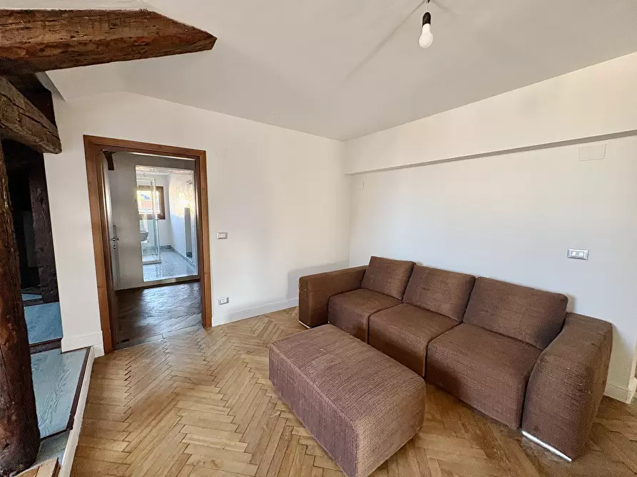 Immagine 41 di Appartamento in vendita  in Campo San Canciano a Venezia