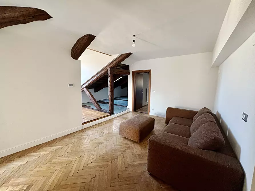 Immagine 38 di Appartamento in vendita  in Campo San Canciano a Venezia