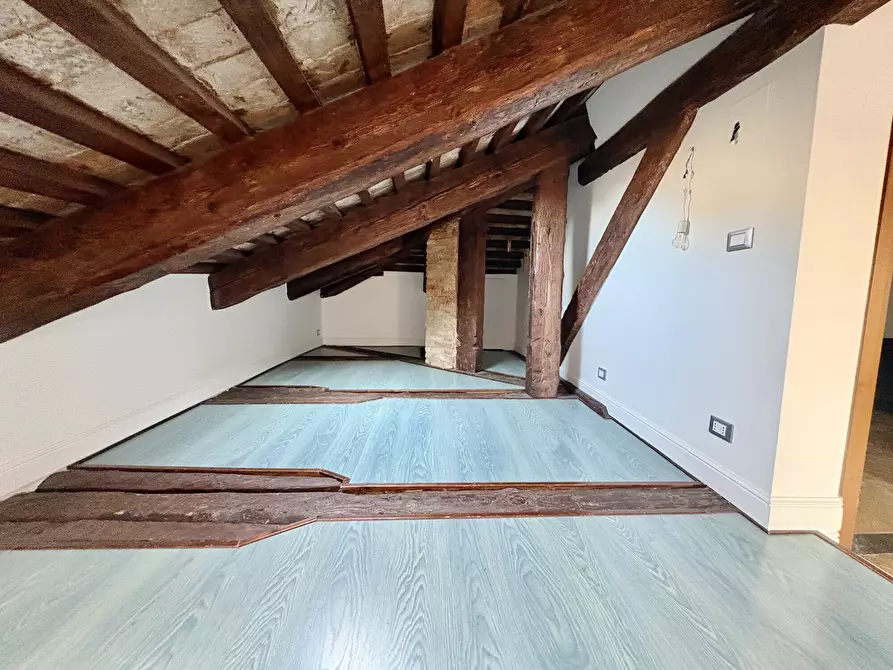 Immagine 43 di Appartamento in vendita  in Campo San Canciano a Venezia