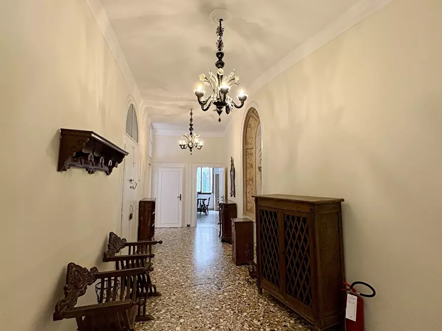 Immagine 29 di Appartamento in affitto  in Salizada Sant'Antonin a Venezia