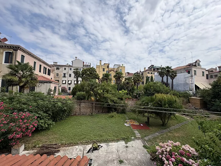 Immagine 10 di Appartamento in affitto  in Salizada Sant'Antonin a Venezia