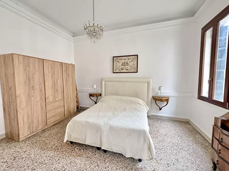 Immagine 32 di Appartamento in affitto  in Salizada Sant'Antonin a Venezia