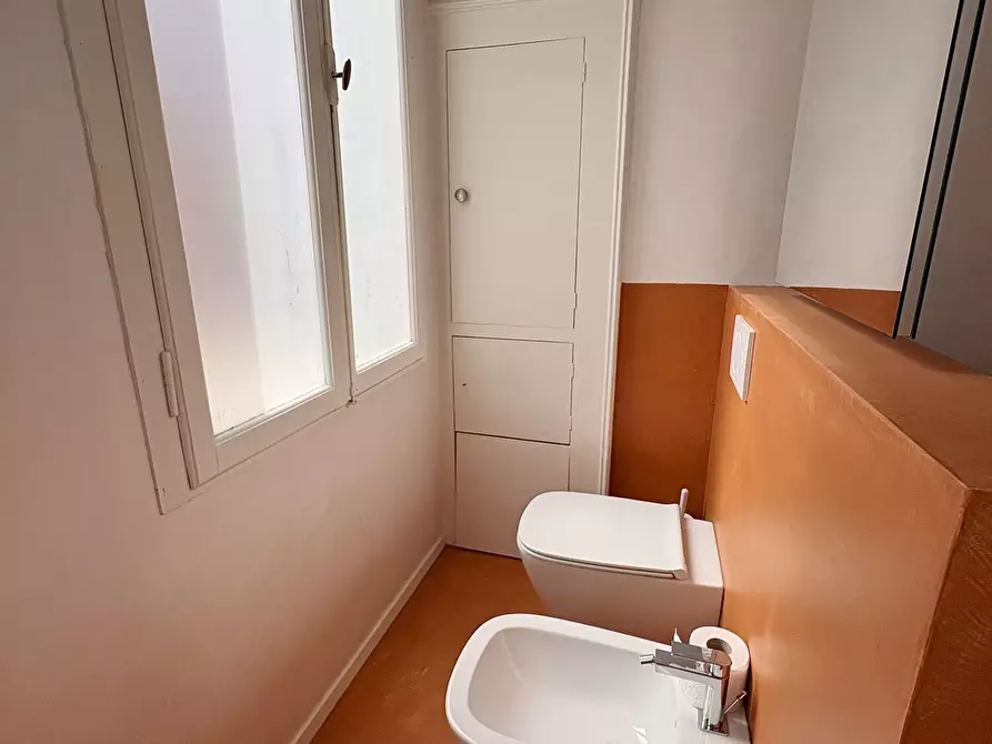 Immagine 42 di Appartamento in affitto  in Salizada Sant'Antonin a Venezia