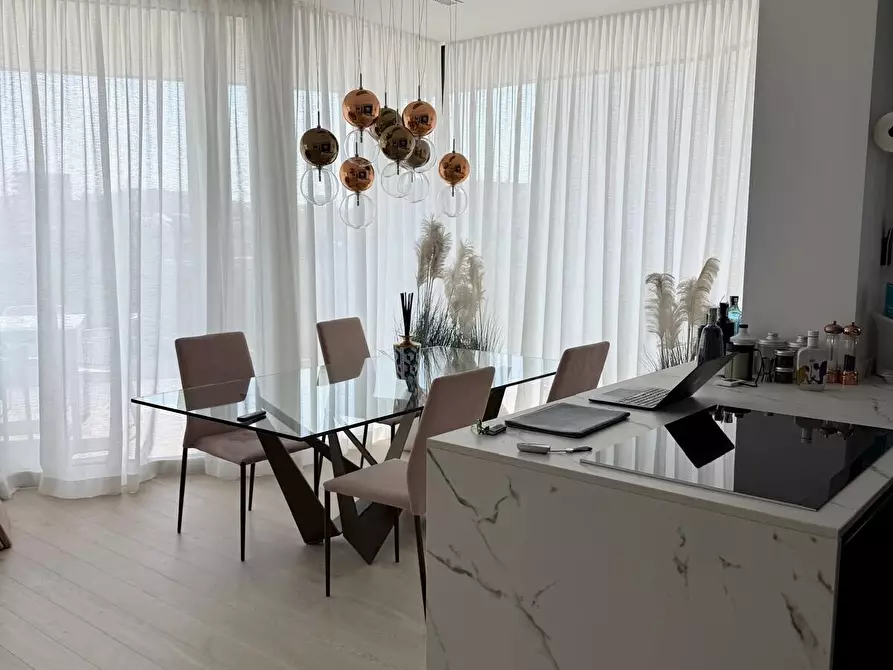 Immagine 11 di Appartamento in vendita  in Piazza Manzoni a Jesolo